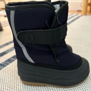 L.L. Bean Toddler Winter Boots size: 7 in great condition